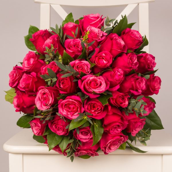 Buchet cu 35 trandafiri roz