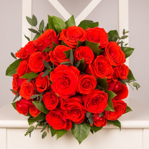 Buchet cu 25 trandafiri portocalii