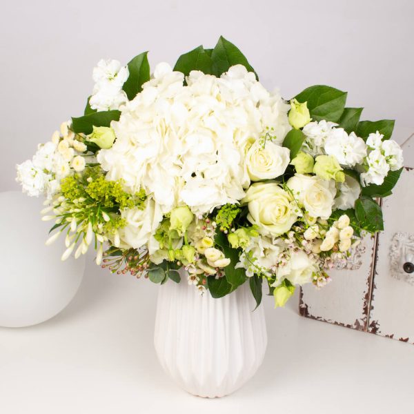 Buchet cu trandafir si matthiola