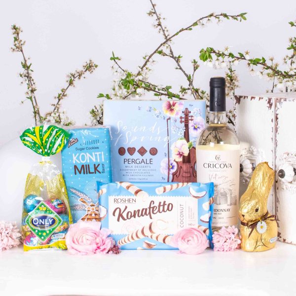 Cos cadou gourmet cu vin alb si napolitane cu cocos