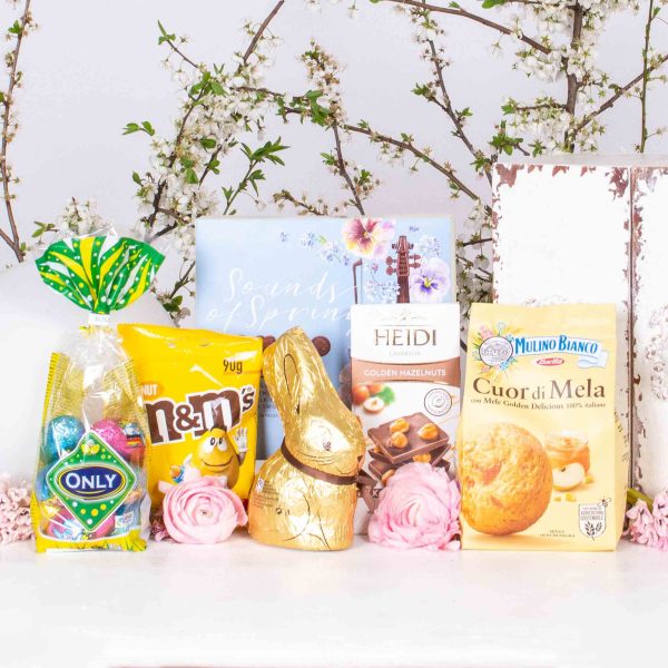 Cadou de Paste cu fursecuri si bomboane M&M