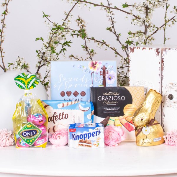 Surpriza de Paste cu oua si iepuras de ciocolata