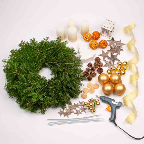 KIT16-Coronita-de-masa-DIY-cu-decoratiuni-aurii