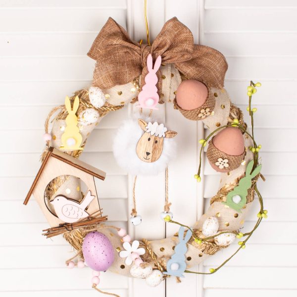 Coronita cu oua de Paste